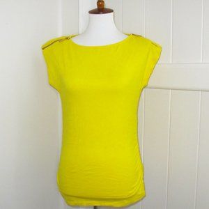 Michael Kors | Form Fitted Cinched Gold Zipper Shoulder Yellow Tunic